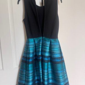 Carmen Marc Valvo Designer Cocktail Dress Size 0